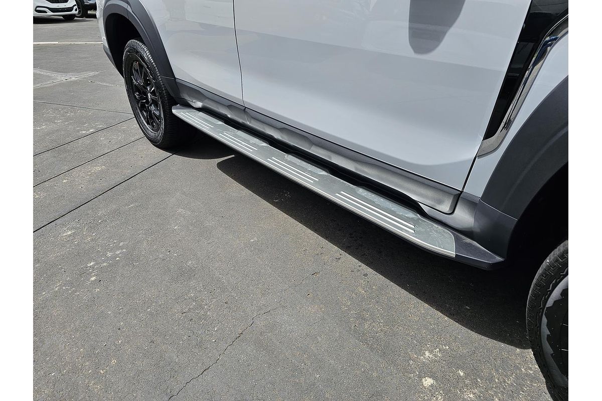 2025 LDV D90 Executive SV9A