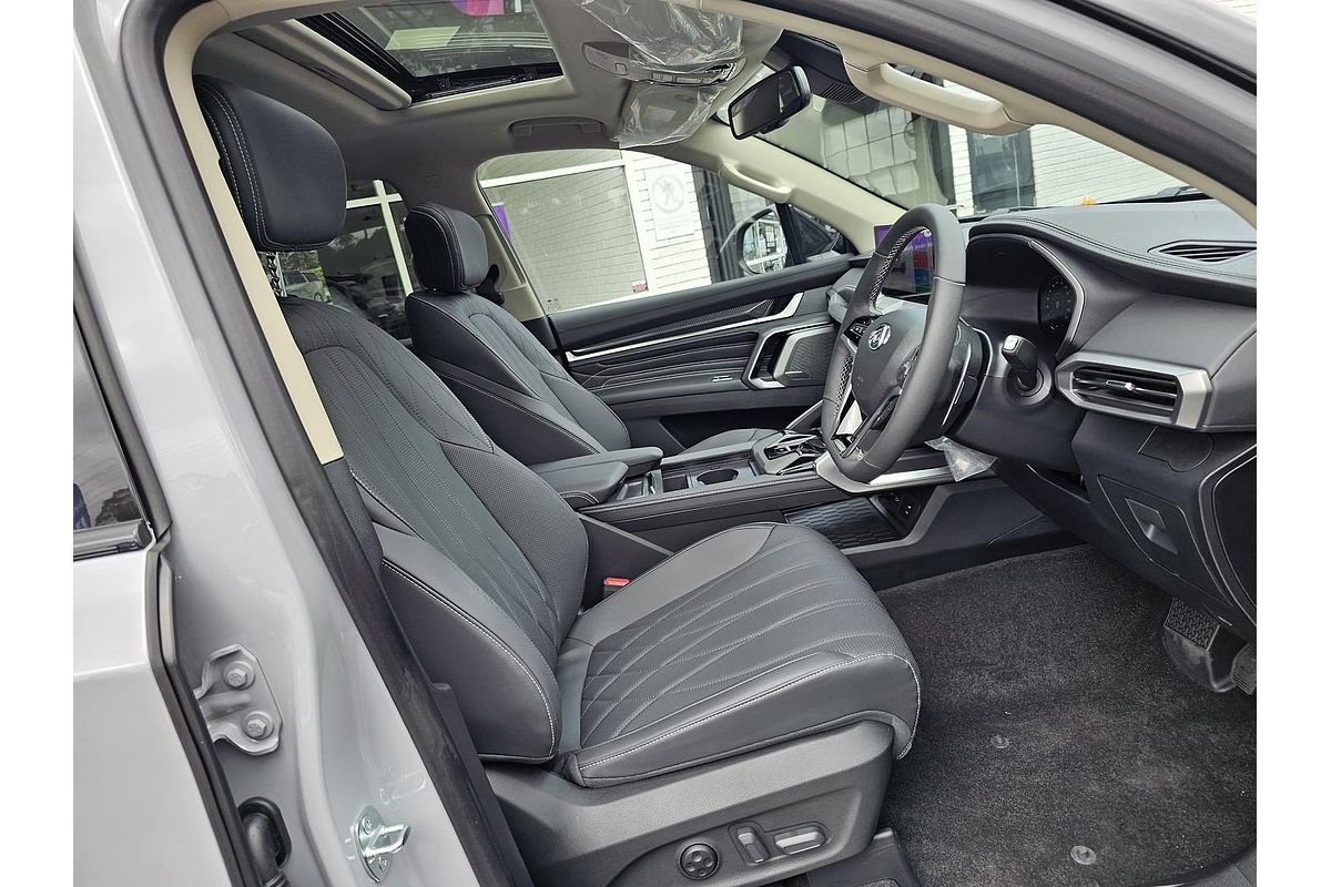 2025 LDV D90 Executive SV9A