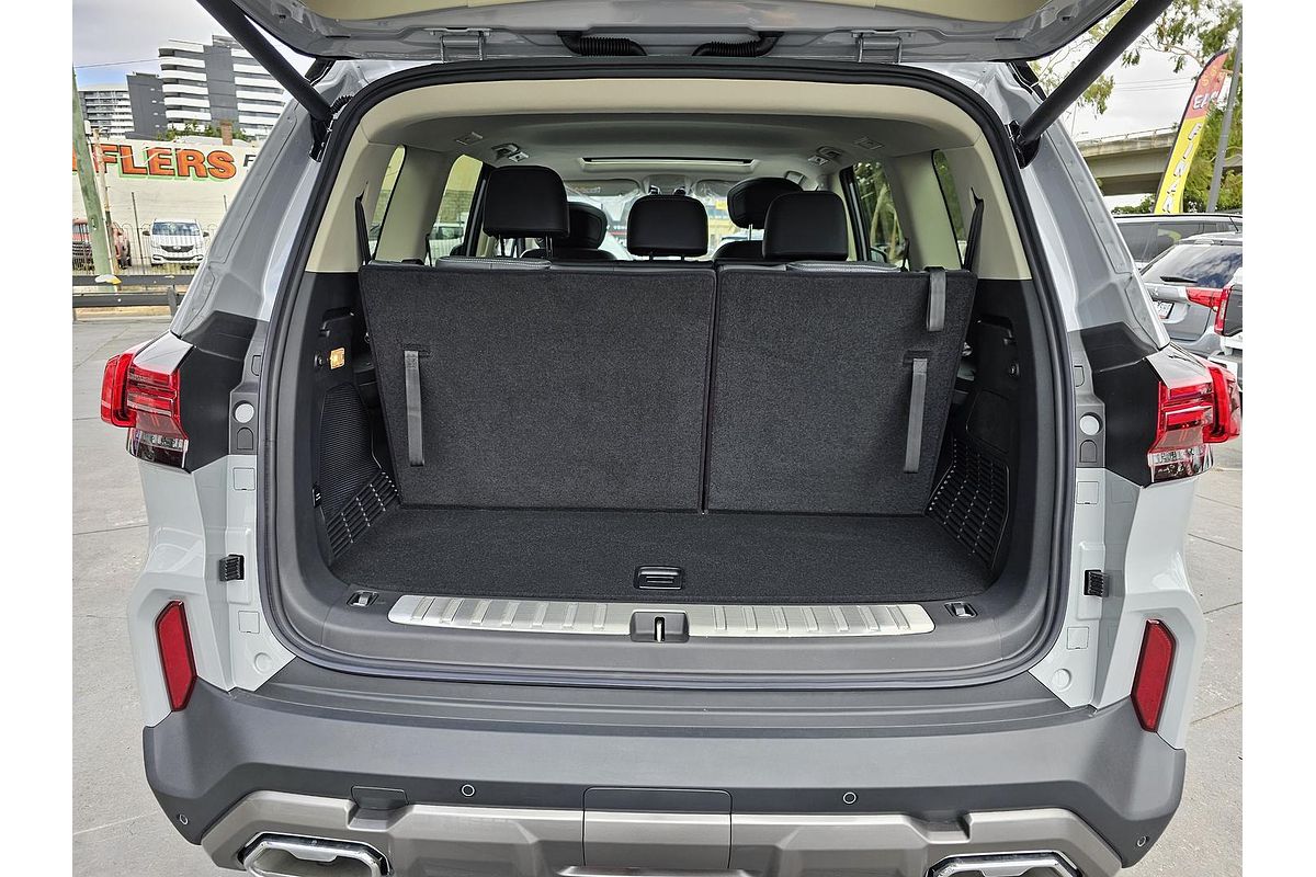 2025 LDV D90 Executive SV9A
