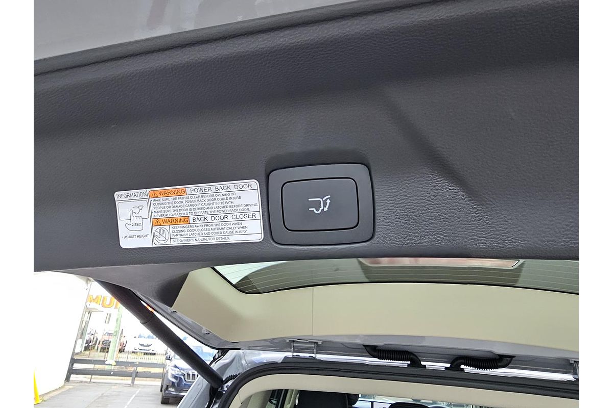 2025 LDV D90 Executive SV9A