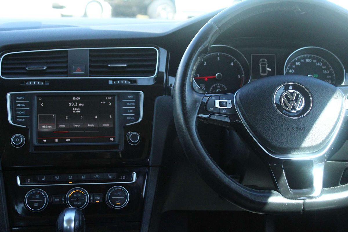 2016 Volkswagen Golf 110TDI Highline 7
