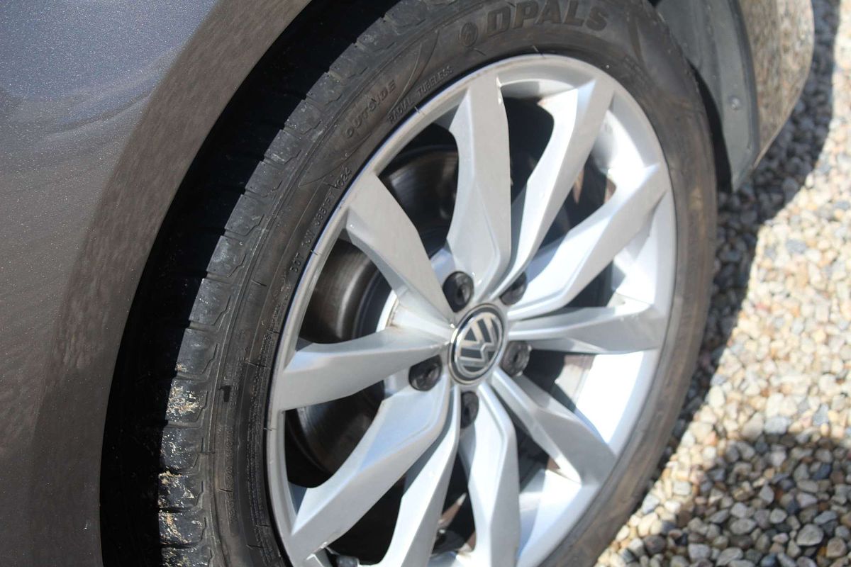 2016 Volkswagen Golf 110TDI Highline 7