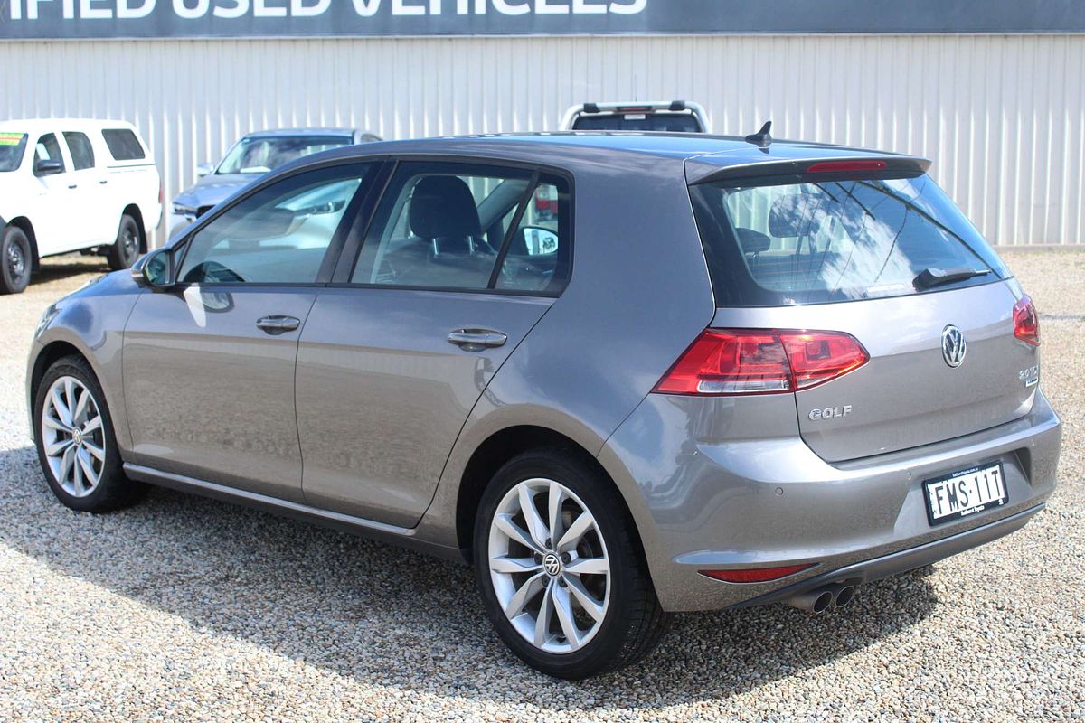 2016 Volkswagen Golf 110TDI Highline 7