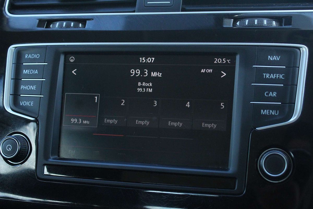 2016 Volkswagen Golf 110TDI Highline 7