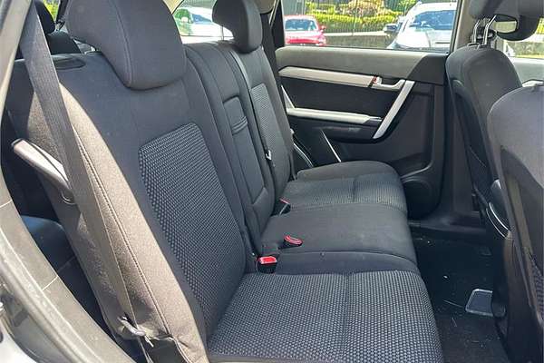 2011 Holden CAPTIVA 7 SX (FWD) CG SERIES II