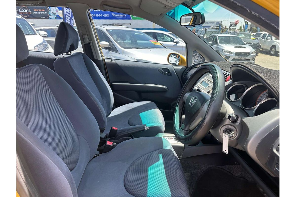2006 Honda Jazz GLi GD