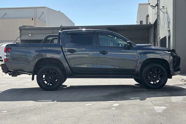 2022 Mitsubishi Triton GSR MR 4X4