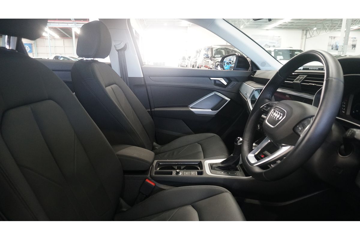 2022 Audi Q3 35 TFSI F3