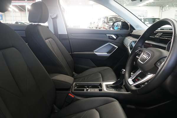 2022 Audi Q3 35 TFSI F3