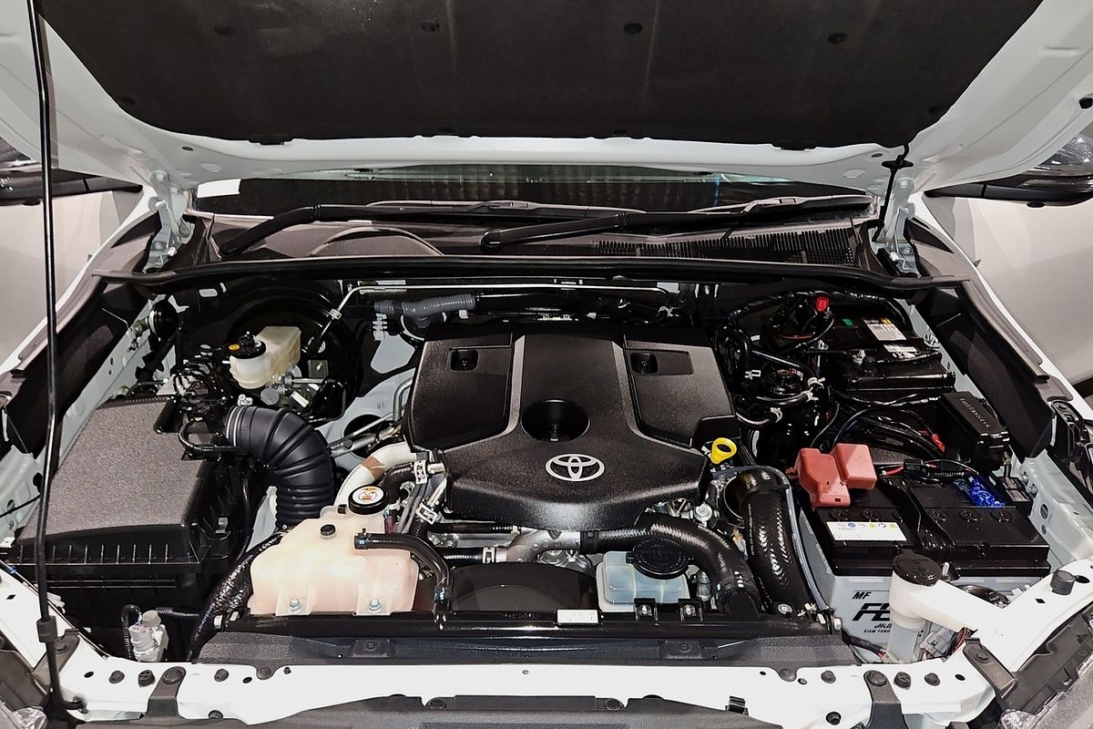 2023 Toyota Hilux SR5 GUN126R 4X4