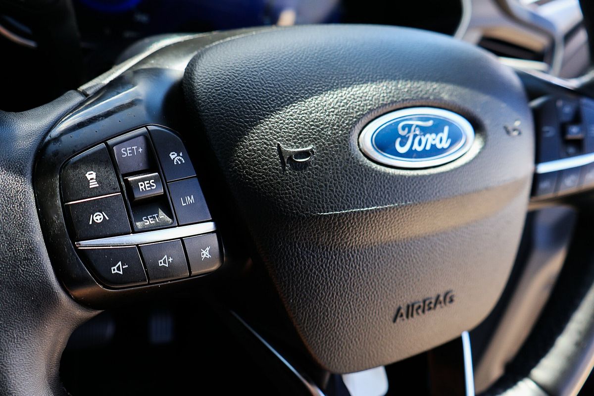 2022 Ford Escape ZH