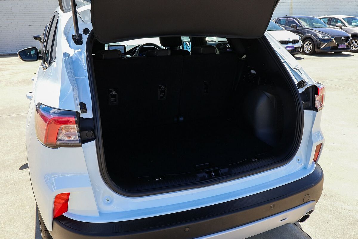 2022 Ford Escape ZH