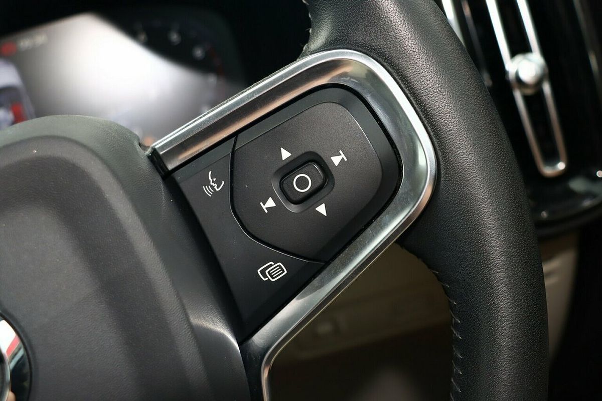 2020 Volvo XC40 T4 Inscription