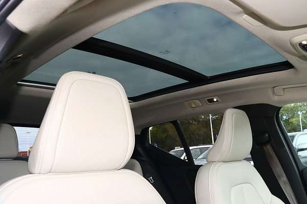 2020 Volvo XC40 T4 Inscription