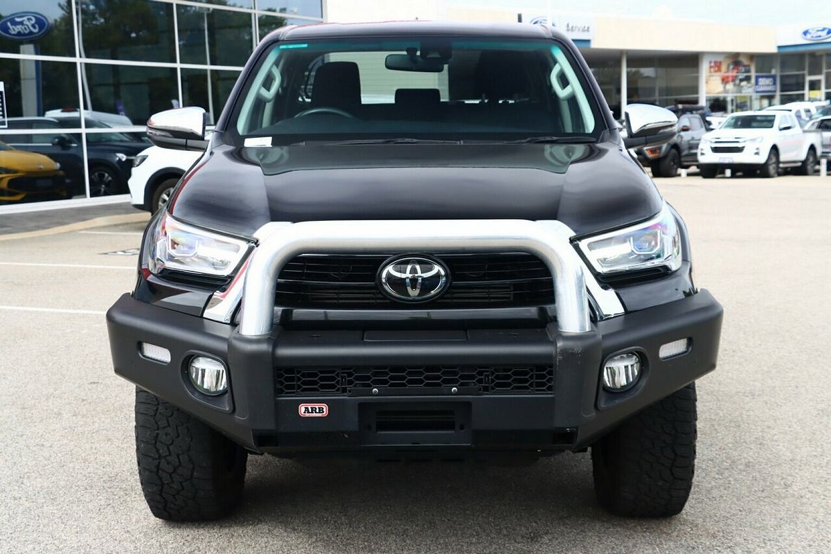 2021 Toyota Hilux SR5 GUN126R 4X4