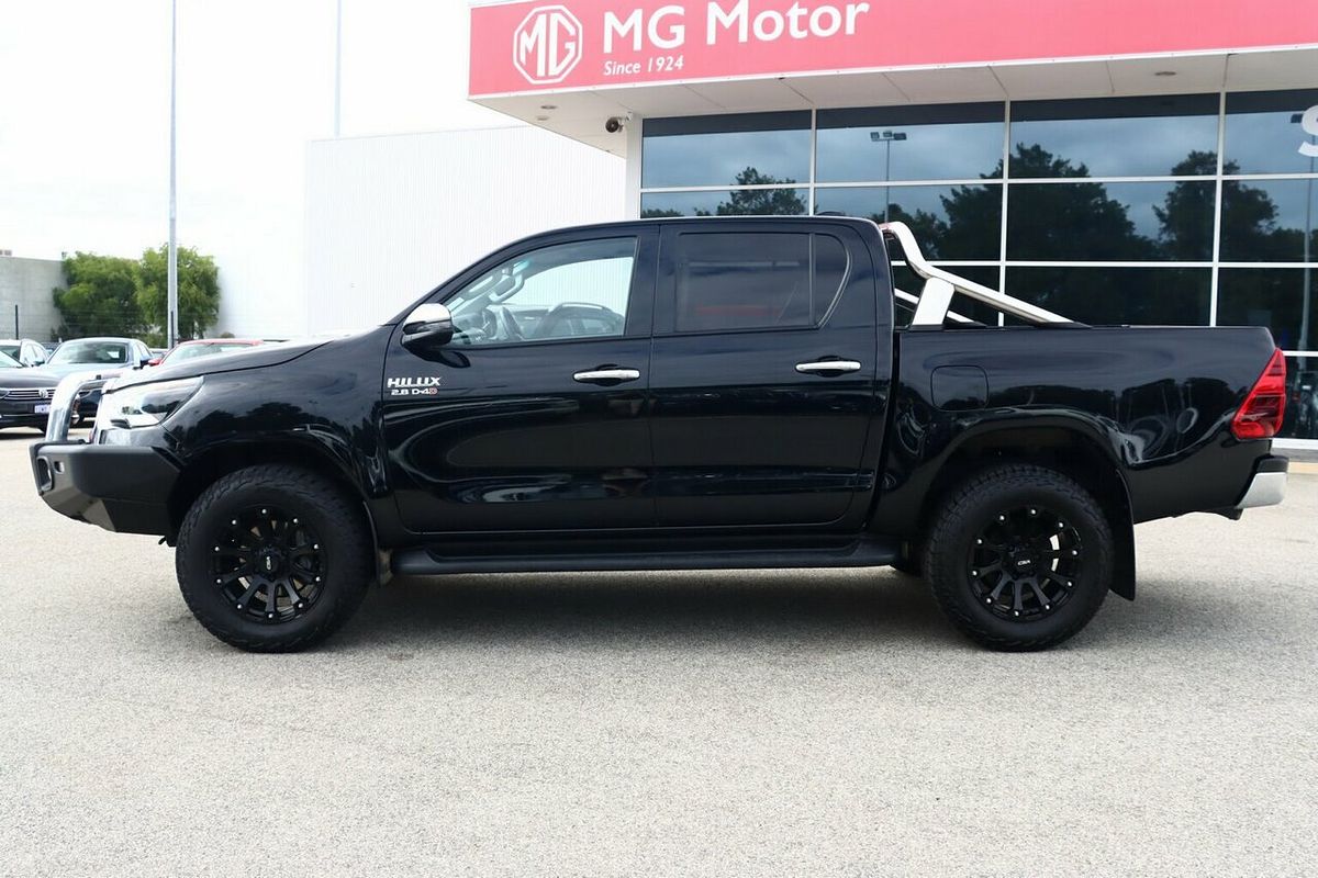 2021 Toyota Hilux SR5 GUN126R 4X4