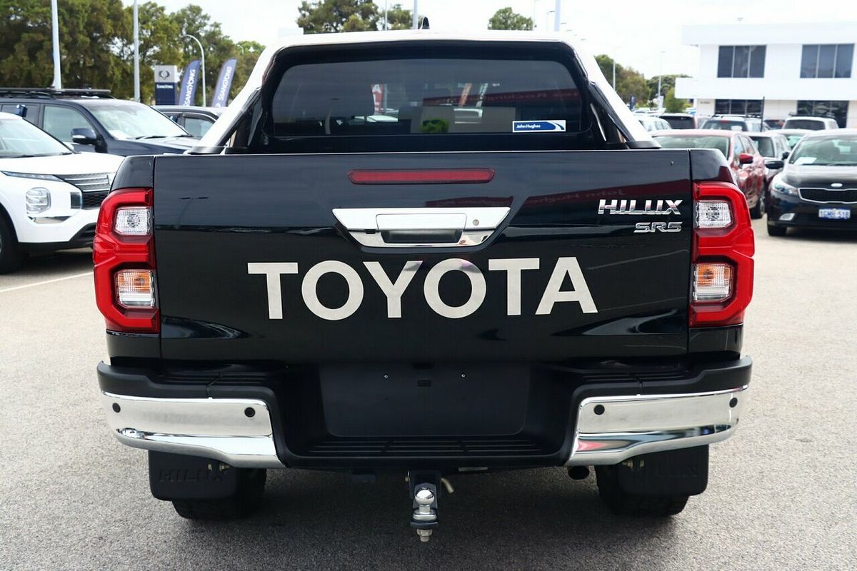 2021 Toyota Hilux SR5 GUN126R 4X4