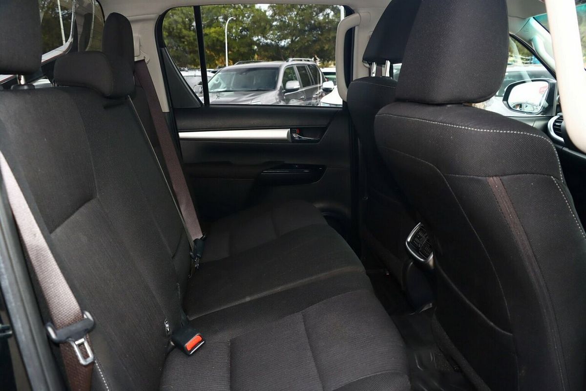 2021 Toyota Hilux SR5 GUN126R 4X4