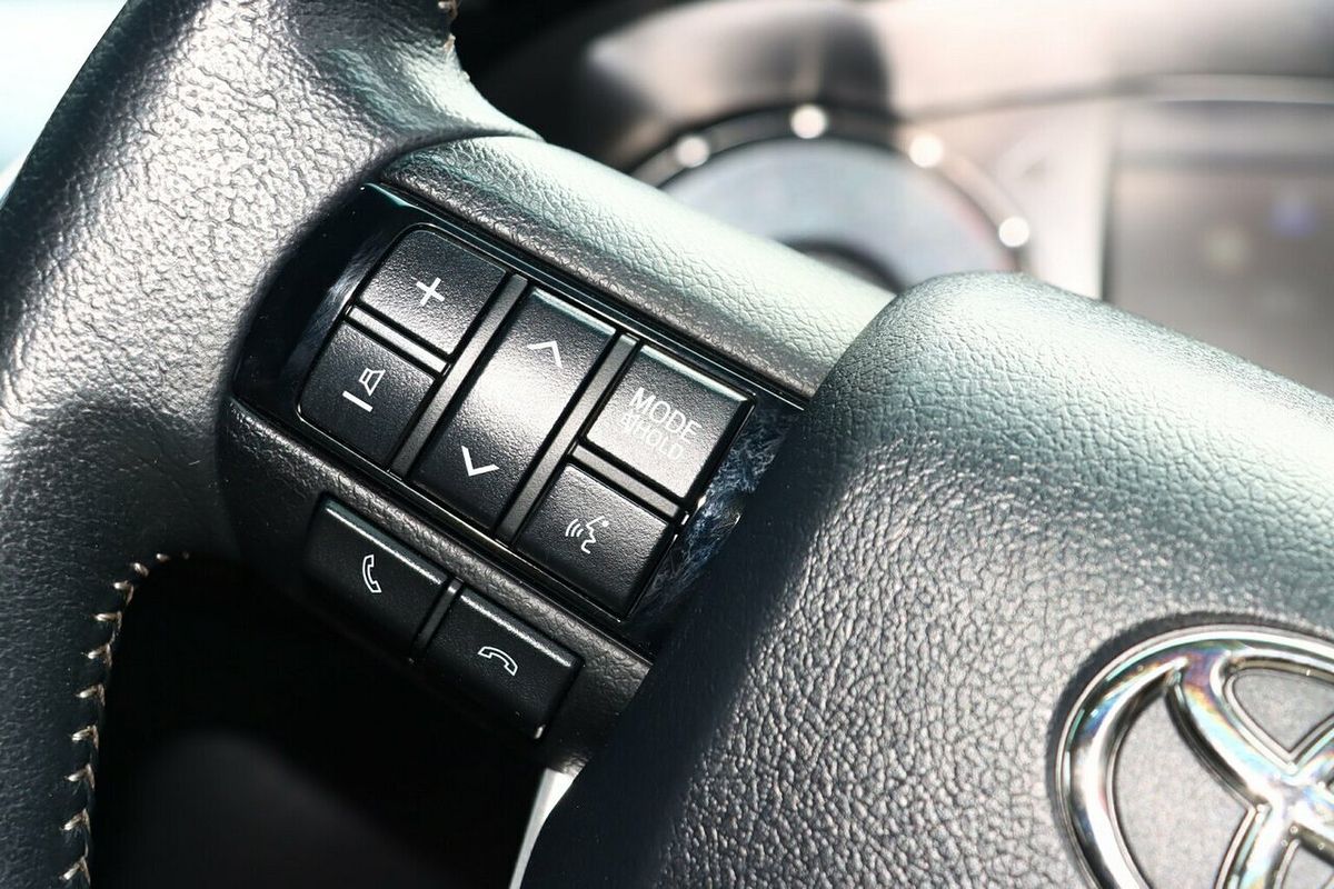 2021 Toyota Hilux SR5 GUN126R 4X4