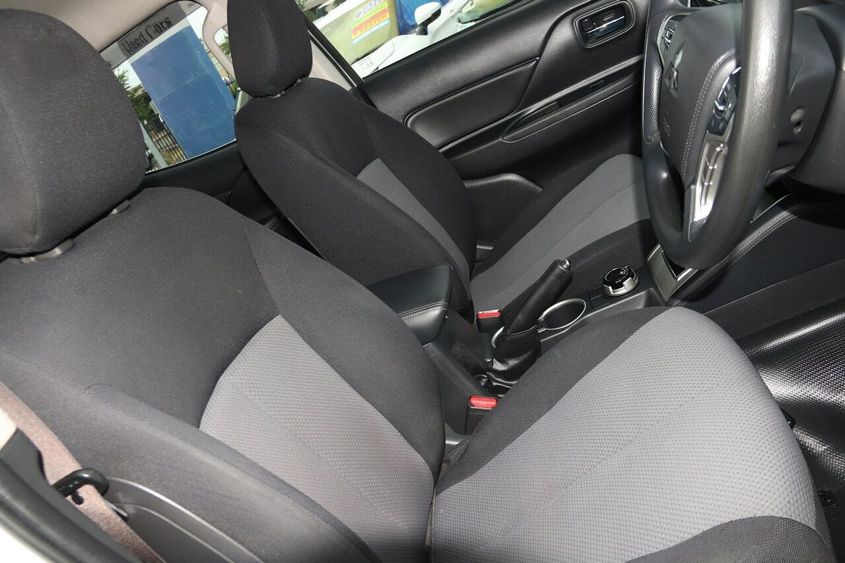 2019 Mitsubishi Triton GLX+ MR 4X4