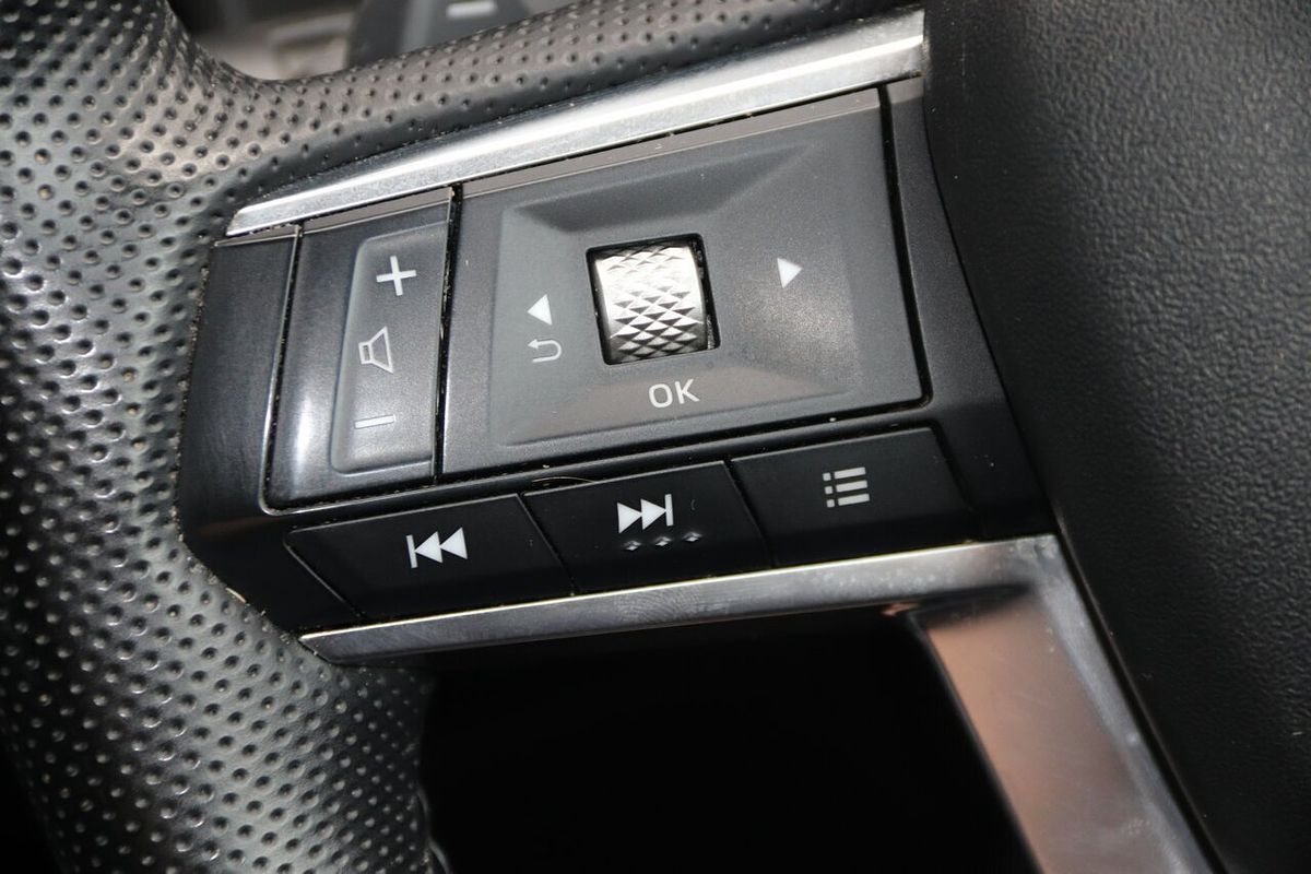 2021 Mitsubishi Outlander LS ZM