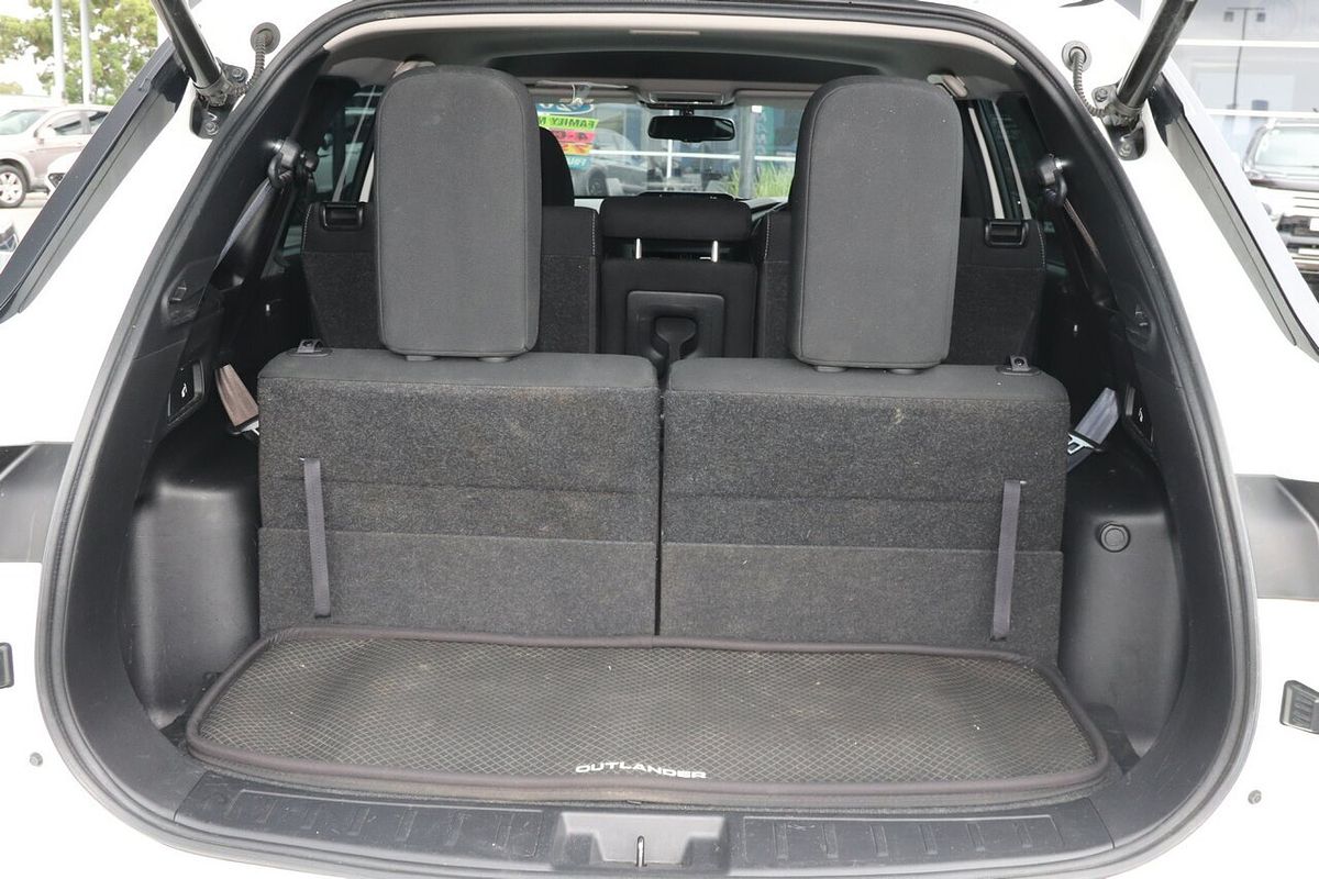 2021 Mitsubishi Outlander LS ZM