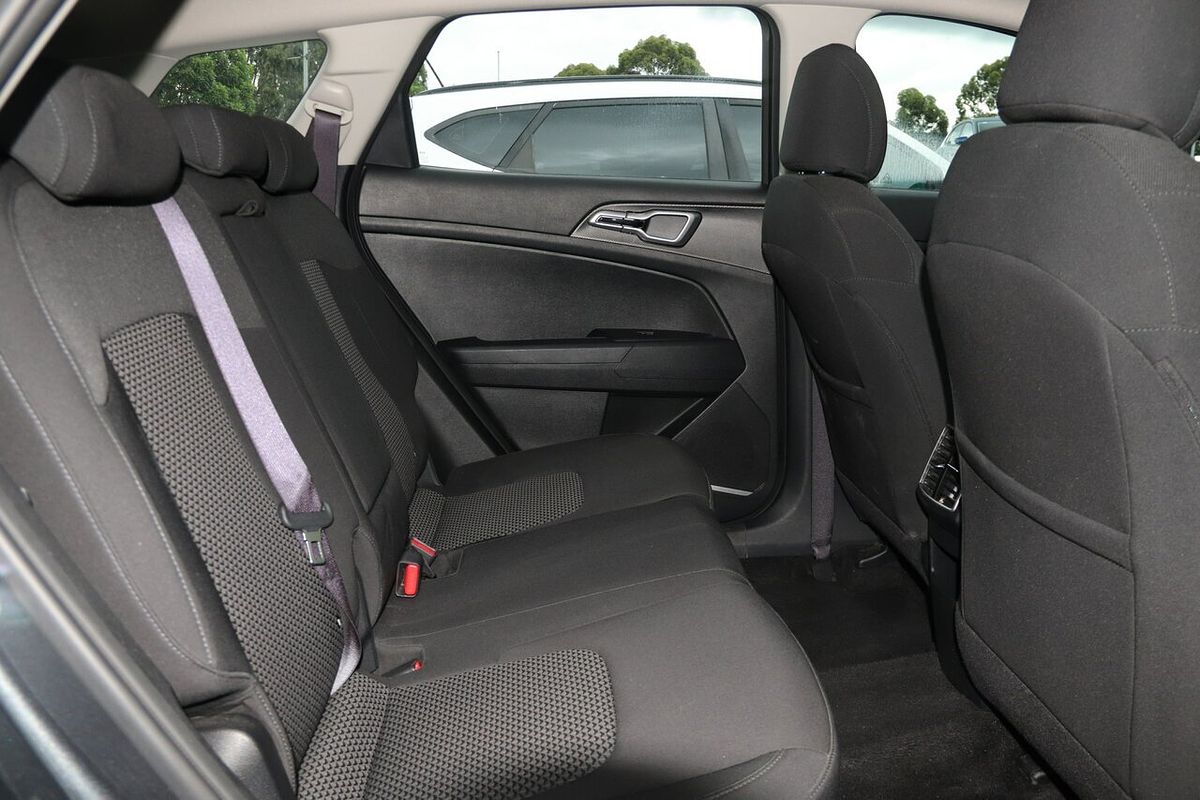 2023 Kia Sportage S NQ5