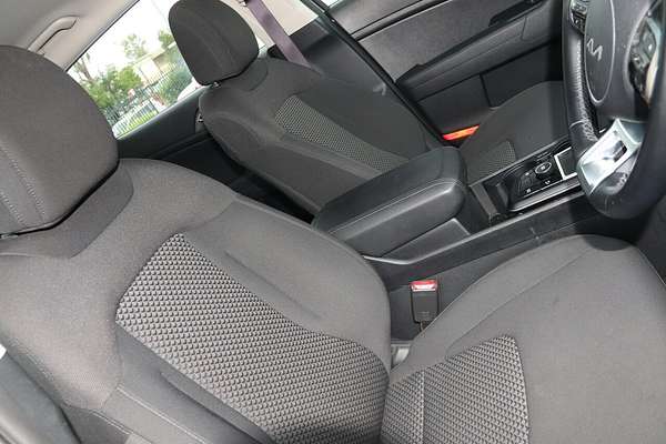 2023 Kia Sportage S NQ5