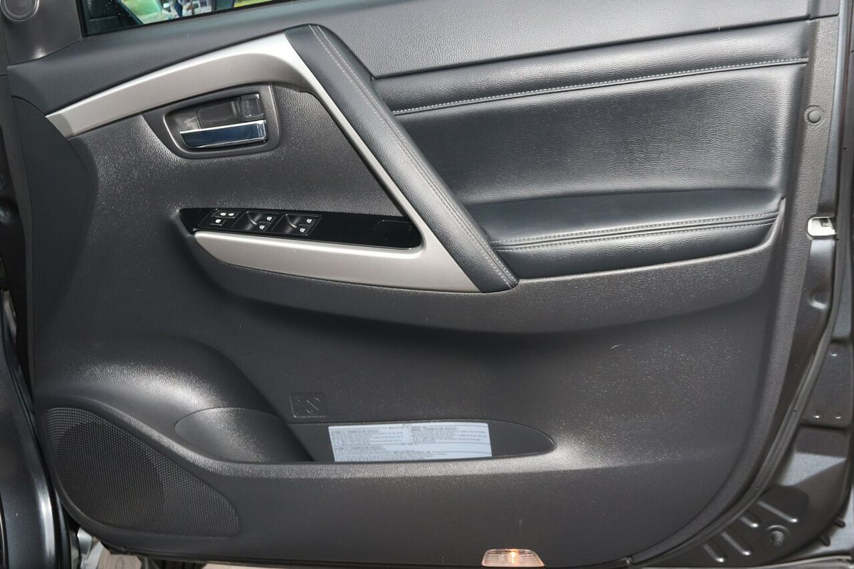 2020 Mitsubishi Pajero Sport GLS QF