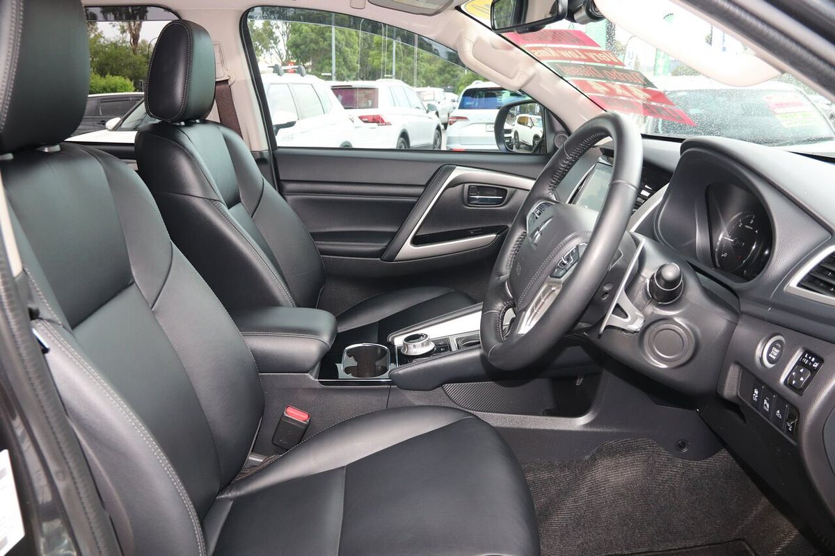 2020 Mitsubishi Pajero Sport GLS QF