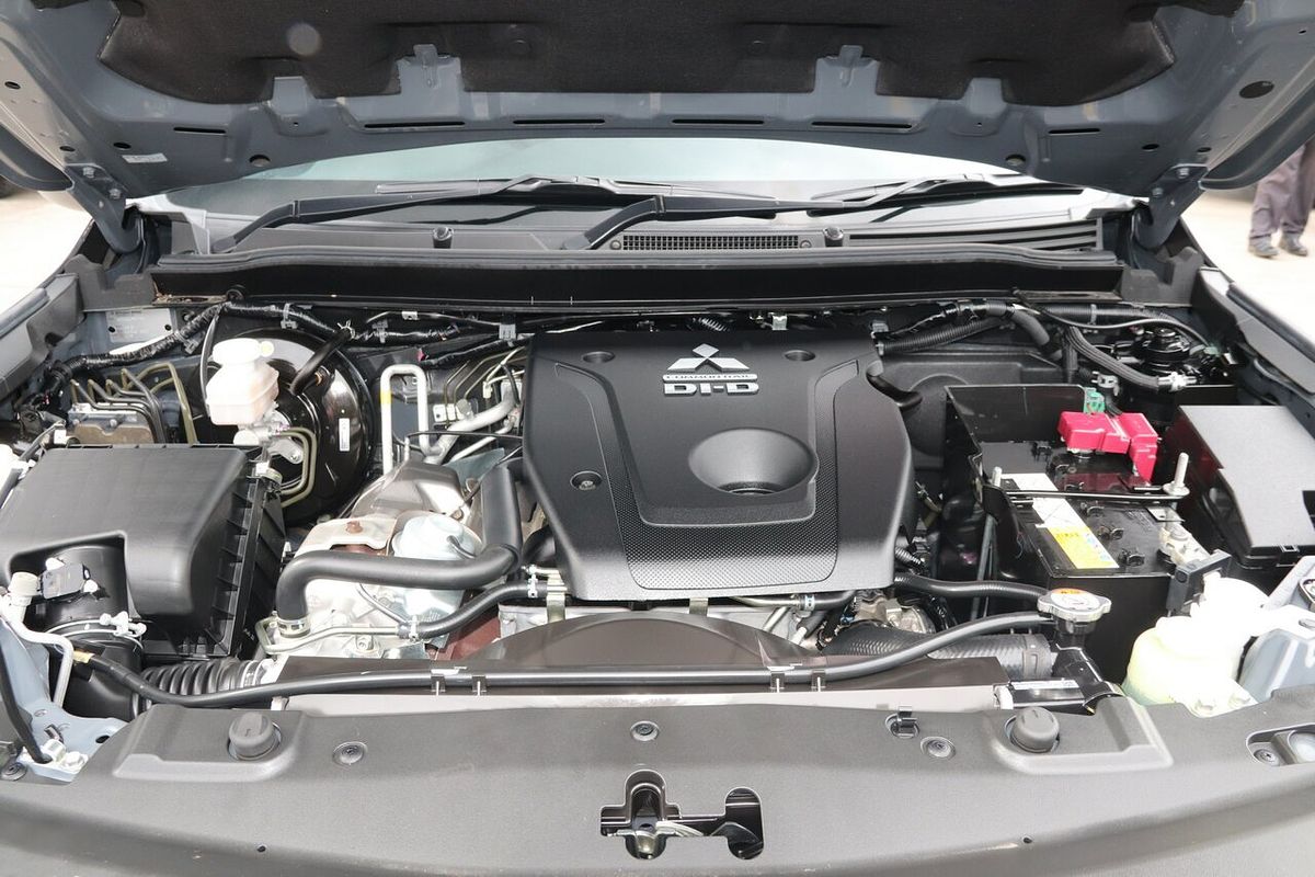 2020 Mitsubishi Pajero Sport GLS QF
