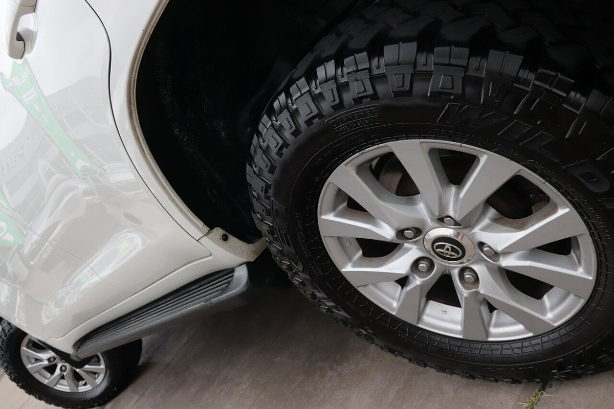 2016 Toyota Landcruiser VX VDJ200R