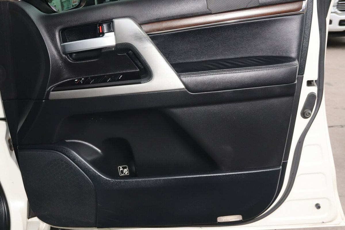 2016 Toyota Landcruiser VX VDJ200R