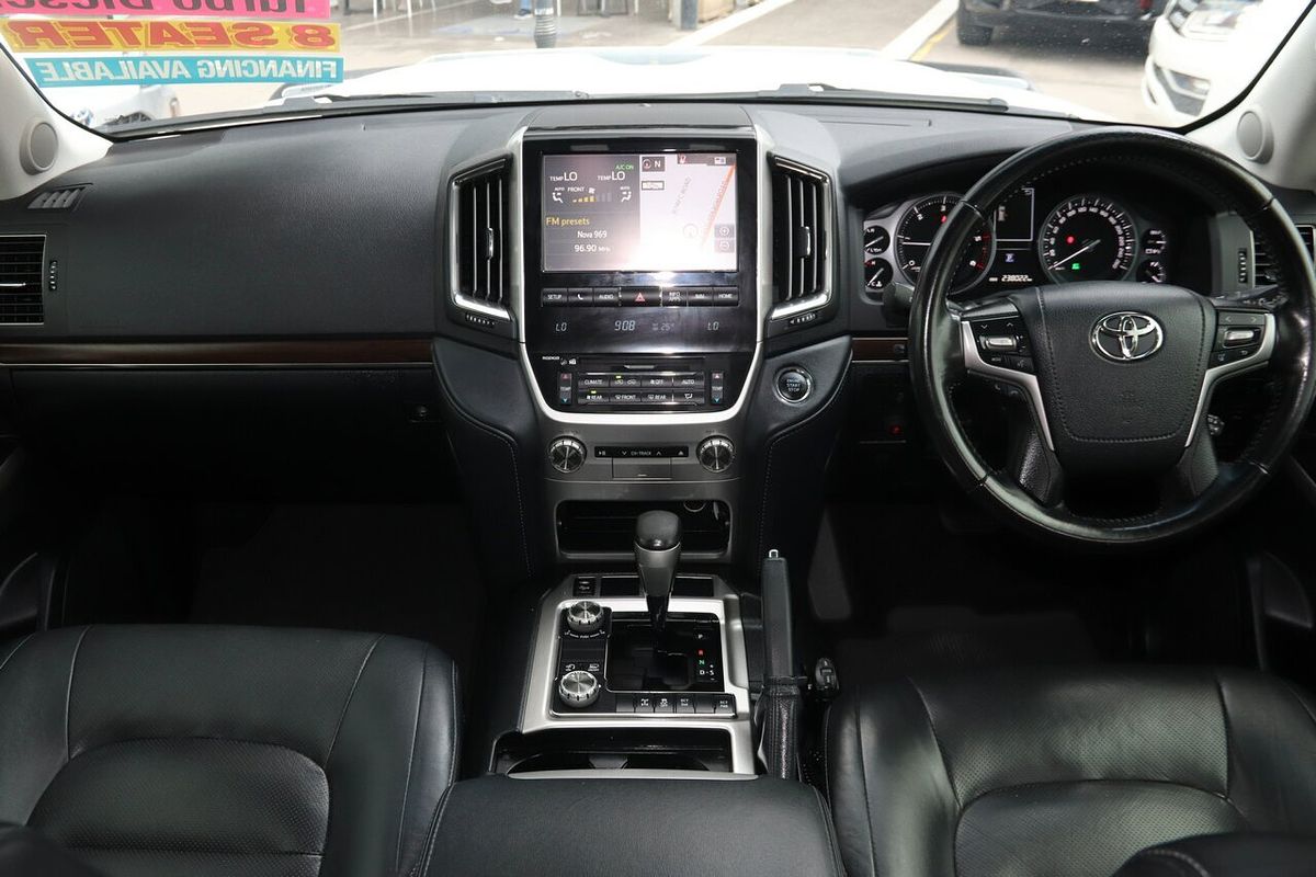 2016 Toyota Landcruiser VX VDJ200R