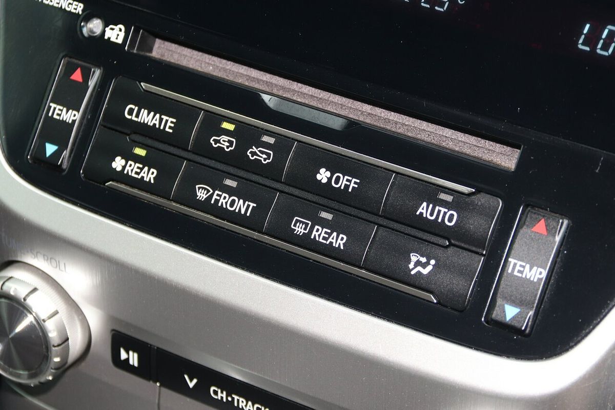 2016 Toyota Landcruiser VX VDJ200R
