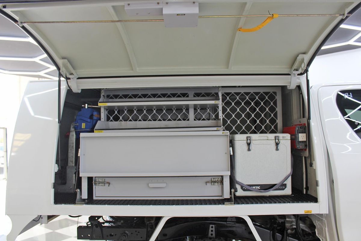2019 Toyota Hilux SR GUN126R 4X4