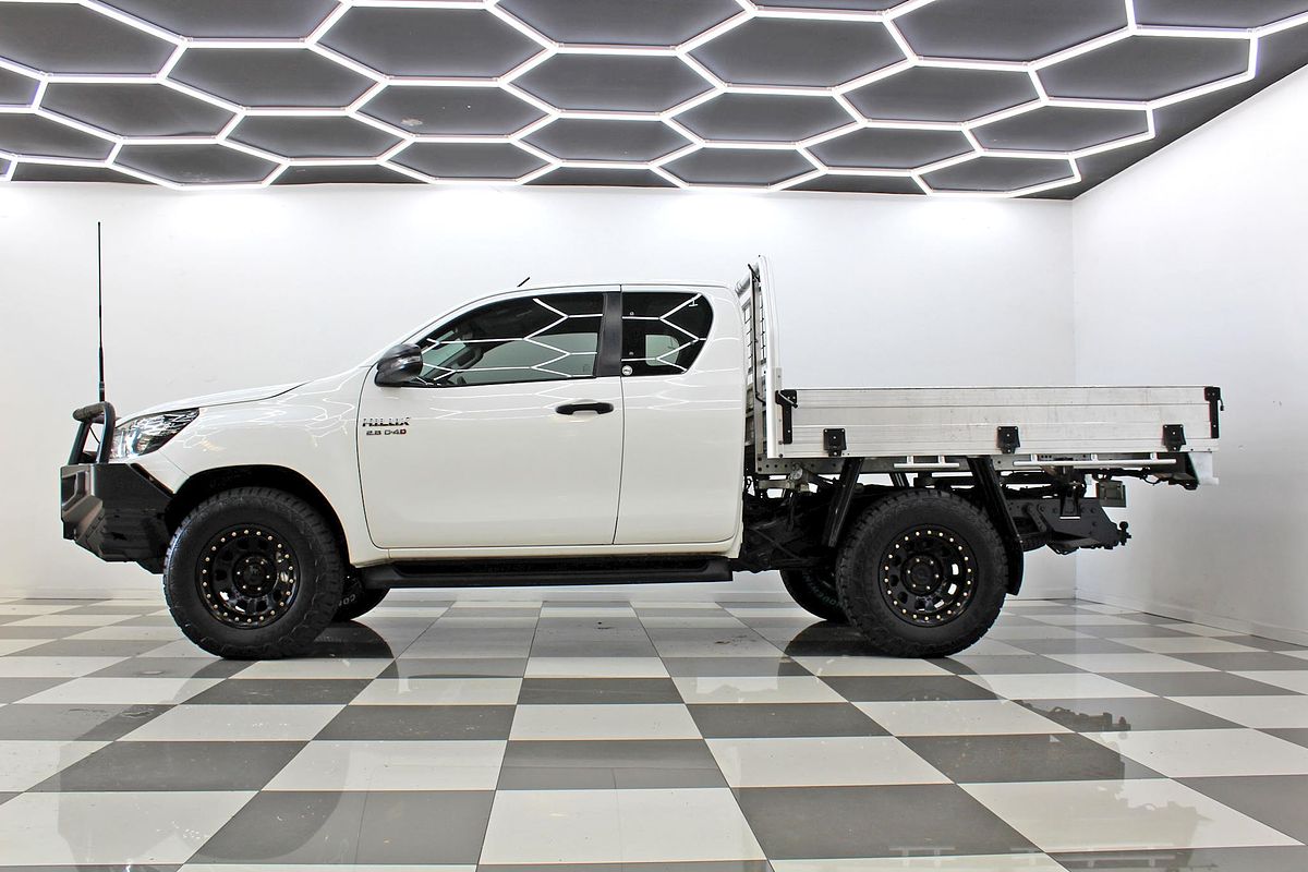 2019 Toyota Hilux SR GUN126R 4X4