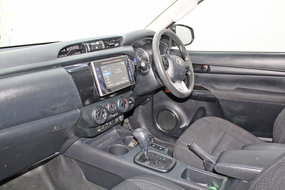2019 Toyota Hilux SR GUN126R 4X4