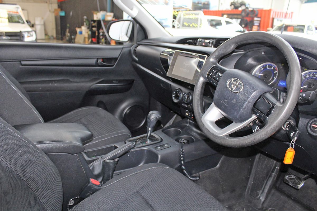 2019 Toyota Hilux SR GUN126R 4X4