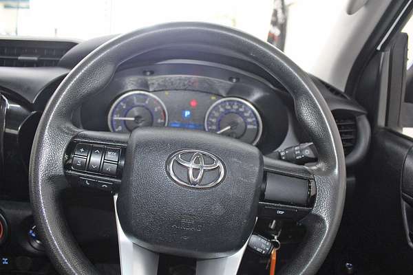 2019 Toyota Hilux SR GUN126R 4X4