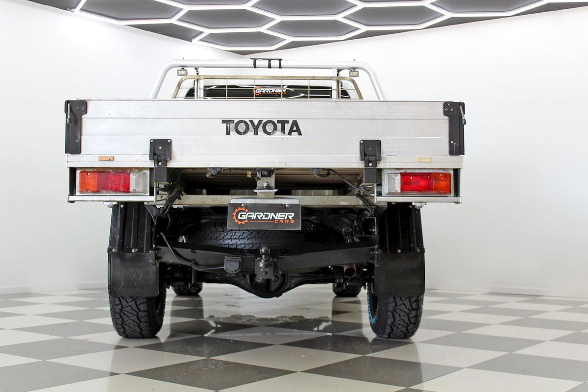 2019 Toyota Hilux SR GUN126R 4X4