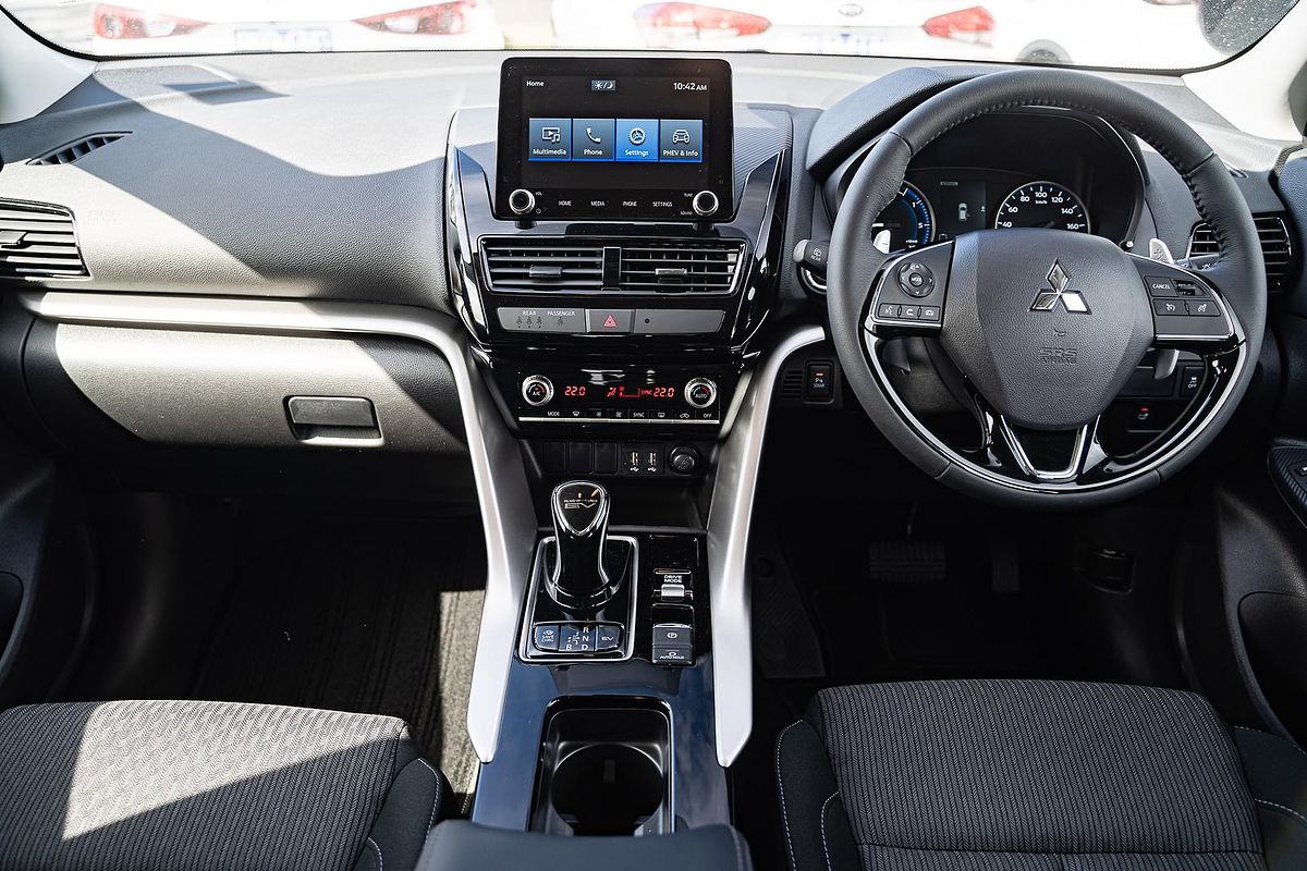 2024 Mitsubishi Eclipse Cross PHEV ES YB