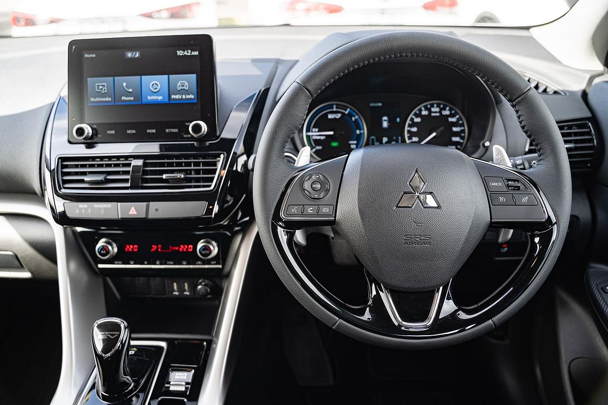 2024 Mitsubishi Eclipse Cross PHEV ES YB