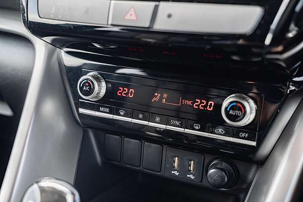 2024 Mitsubishi Eclipse Cross PHEV ES YB