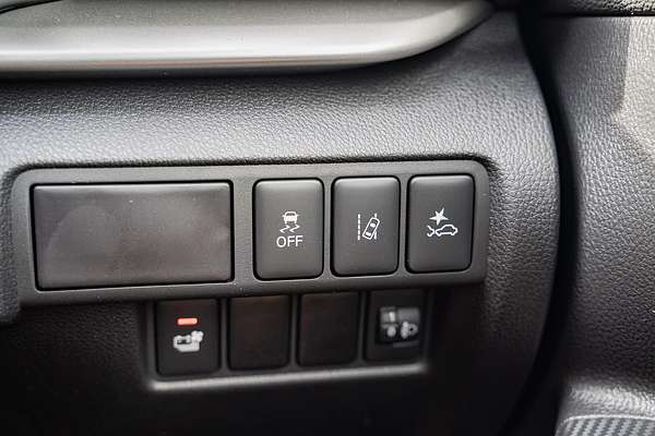 2024 Mitsubishi Eclipse Cross PHEV ES YB