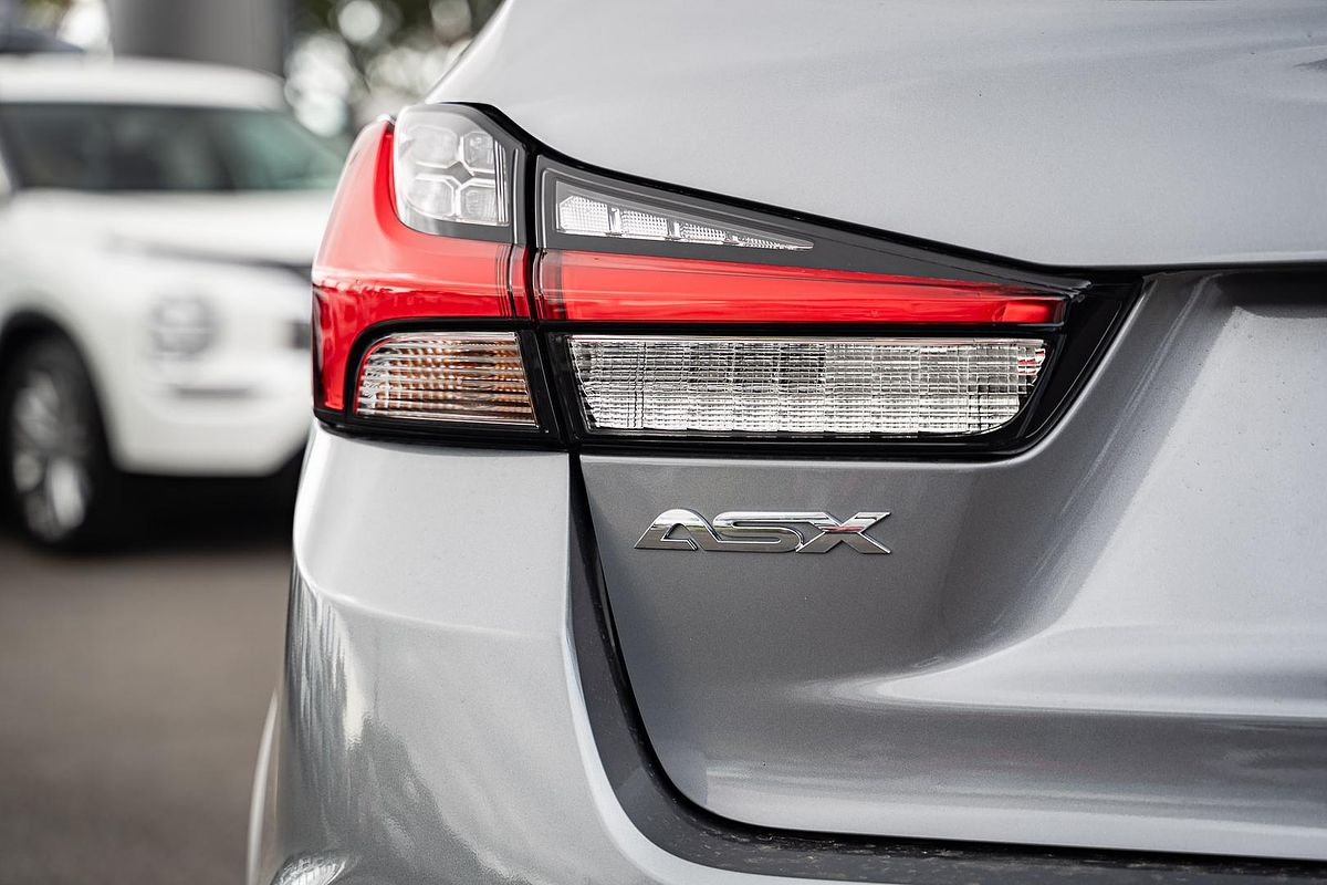 2024 Mitsubishi ASX ES XD