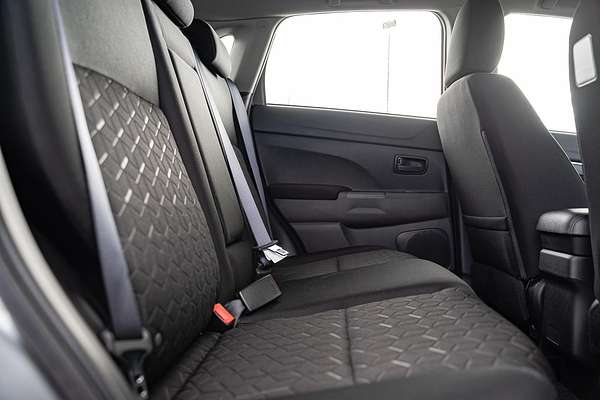 2024 Mitsubishi ASX ES XD