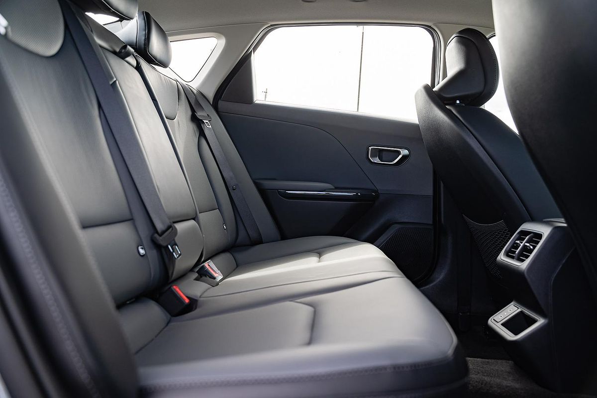 2025 Kia K4 Sport+ CL4m