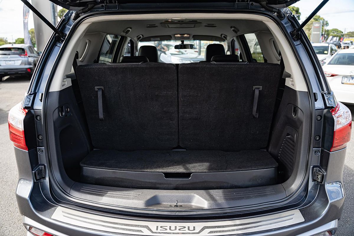 2019 Isuzu MU-X LS-T