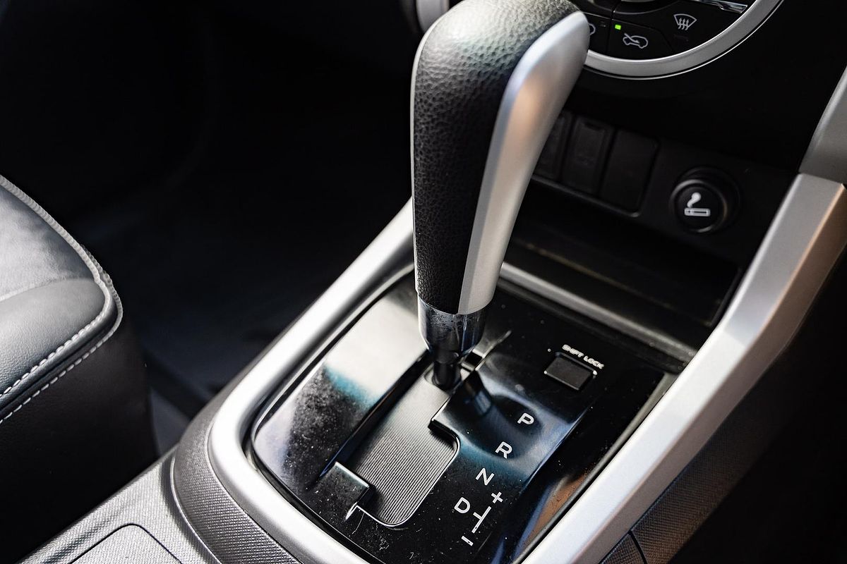 2019 Isuzu MU-X LS-T
